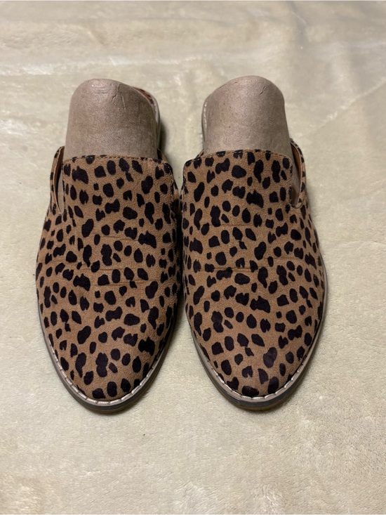Indigo rd Shoes - Indigo Leopard Print Slip-On Mules in Brown and Black